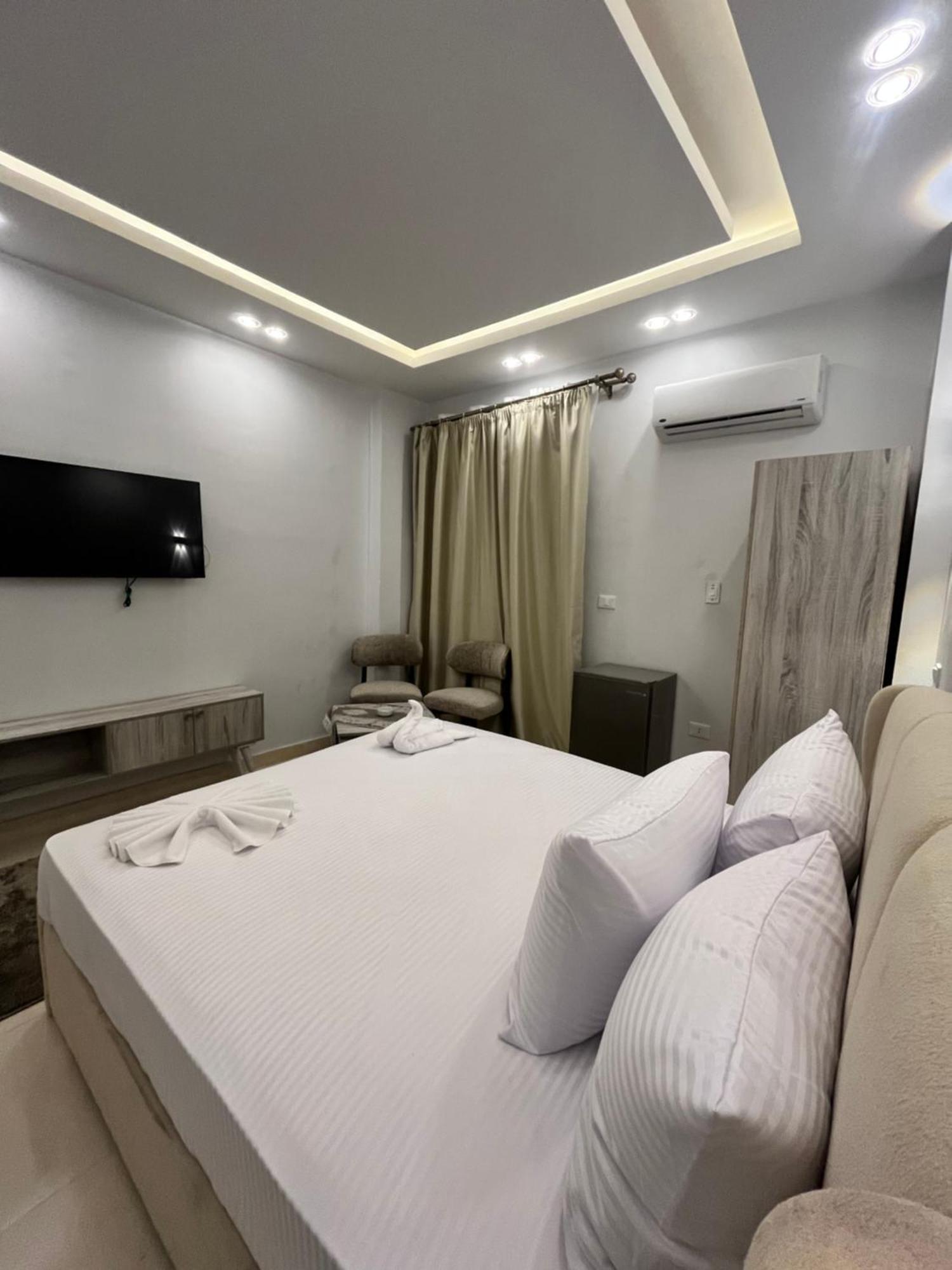 Triple Garden View Hotel Cairo Exterior foto