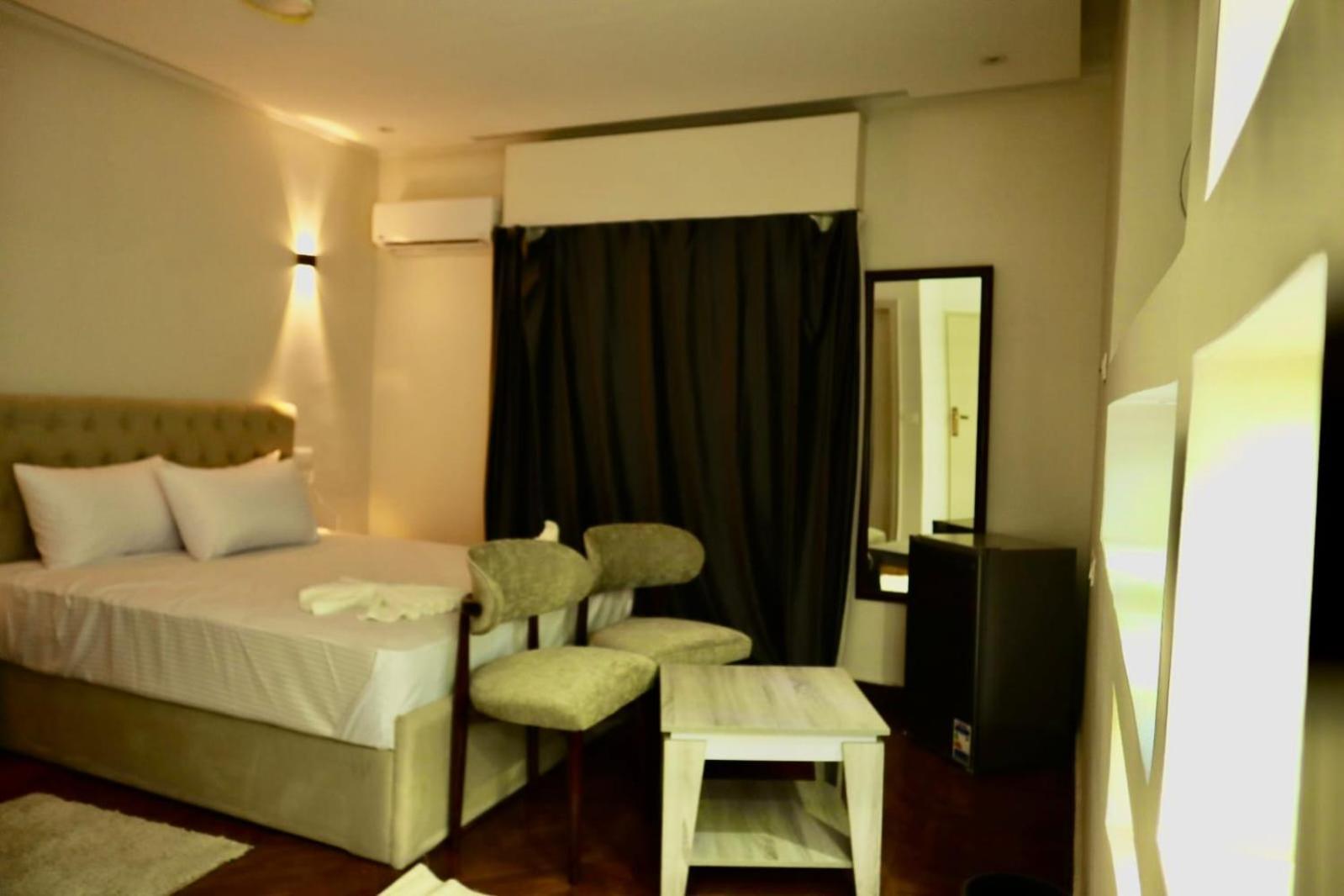 Triple Garden View Hotel Cairo Exterior foto