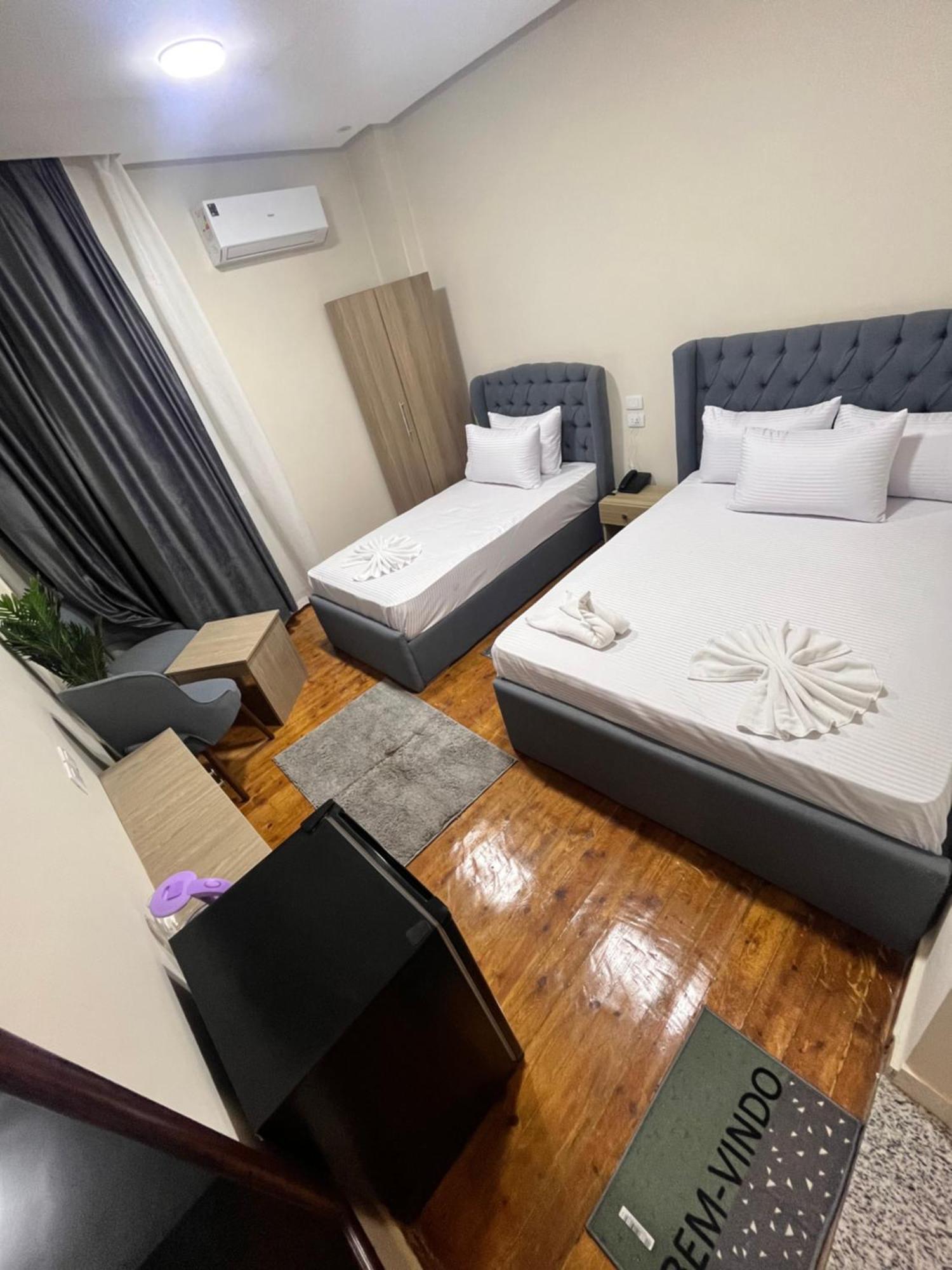 Triple Garden View Hotel Cairo Exterior foto
