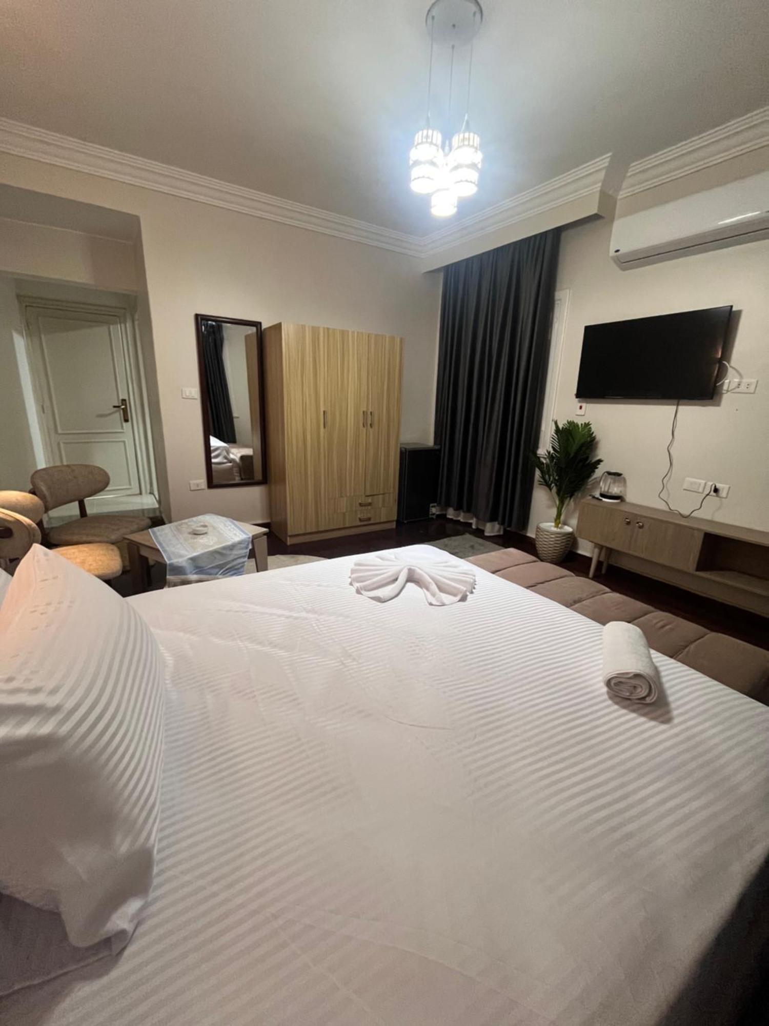 Triple Garden View Hotel Cairo Exterior foto